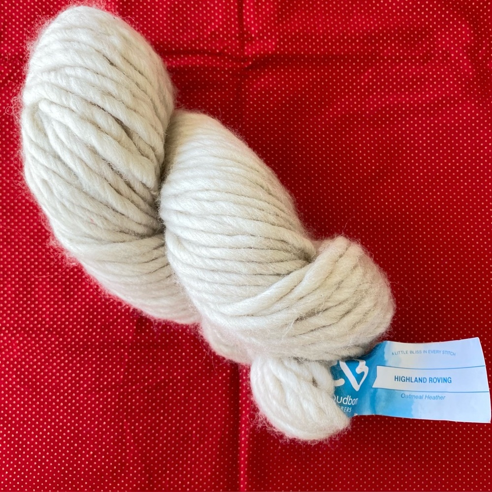 Cloudborn Fibers: 
Highland Roving Wool. Super Bulky. Oatmeal Heather color